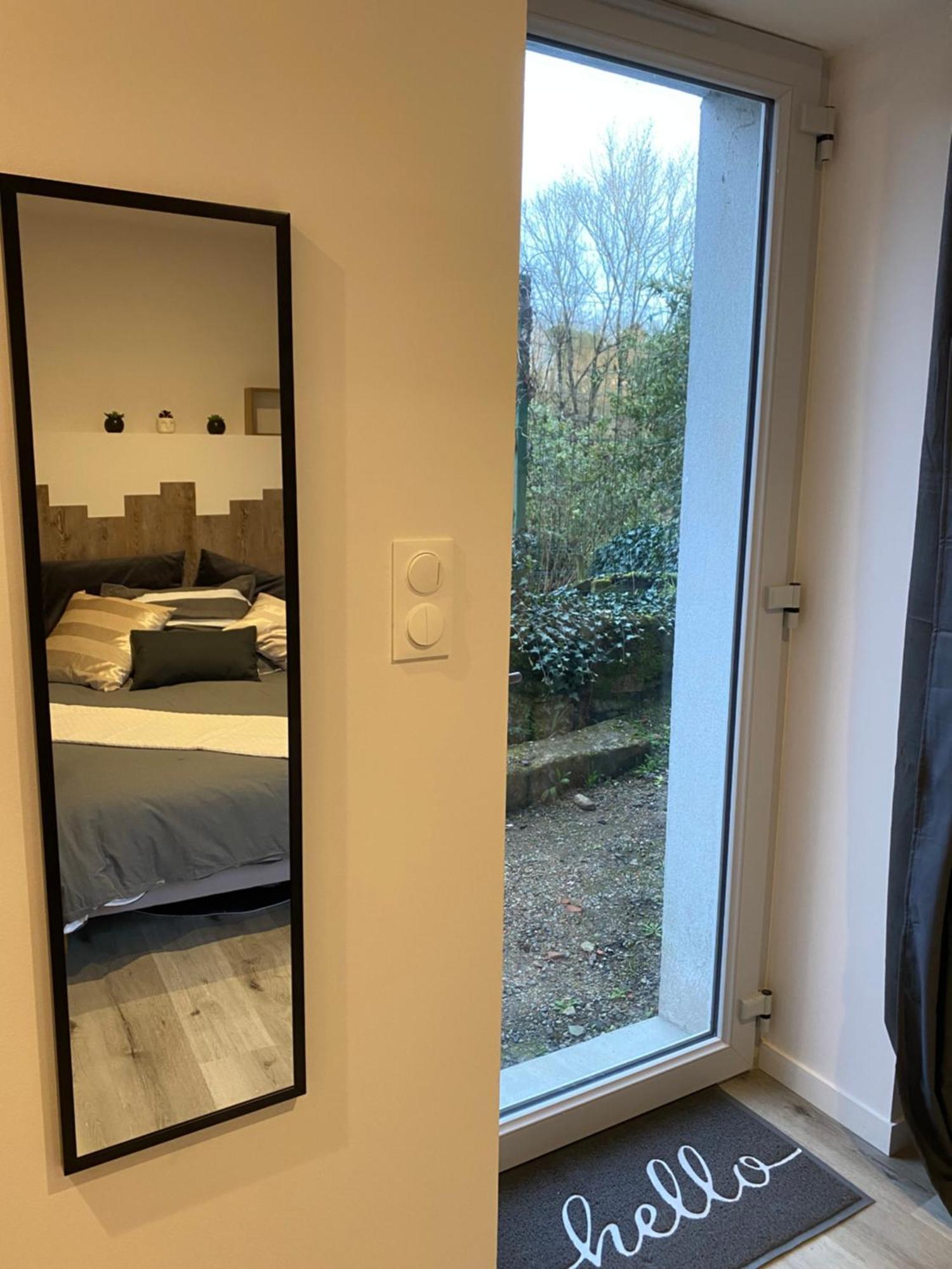 Maisonnette 2/4 Personnes En Bord De Sevre Cugand ภายนอก รูปภาพ